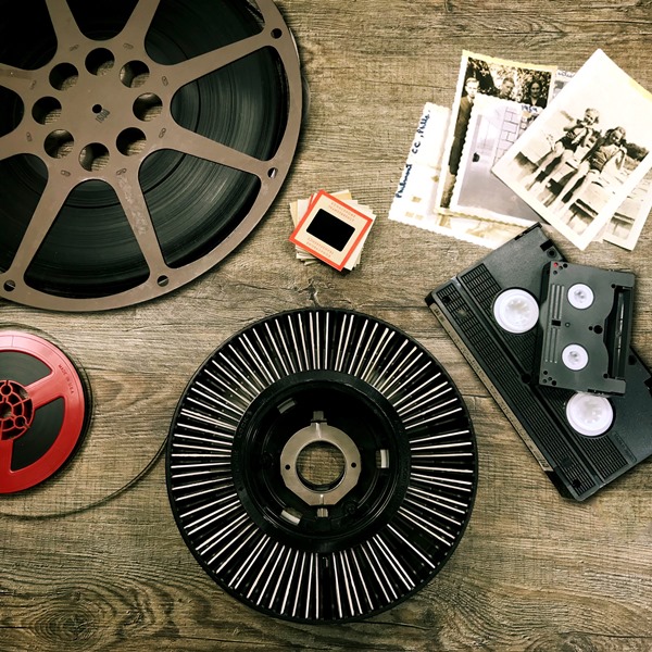 Save over 20% on home movie scanning and converting at Larsen Digital! EXTENDED FREE ACCESS to US Census records at MyHeritage! Genealogy Bargains for Monday, April 6th, 2020